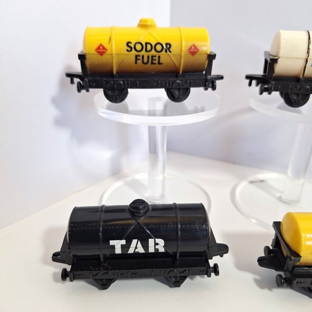 Thomas ERTL Sodor Fuel Milk Tar Tanker Train Lot Vintage 1993 Friends - Picture 11 of 14